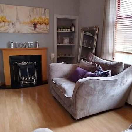 Lovely 2 Bedroom Apartment In Heart Of Dundee Extérieur photo