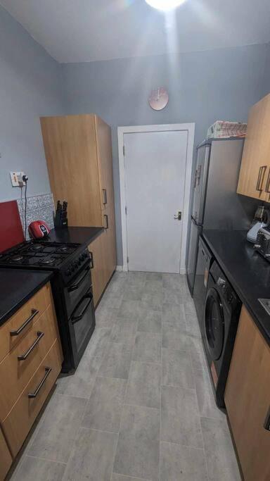 Lovely 2 Bedroom Apartment In Heart Of Dundee Extérieur photo