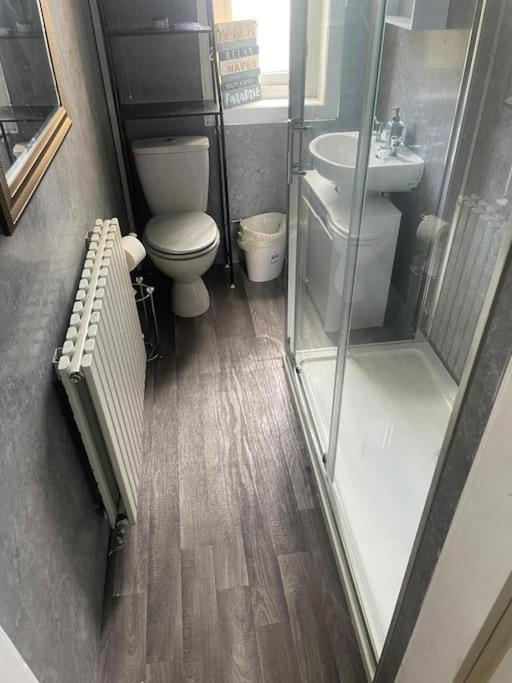 Lovely 2 Bedroom Apartment In Heart Of Dundee Extérieur photo